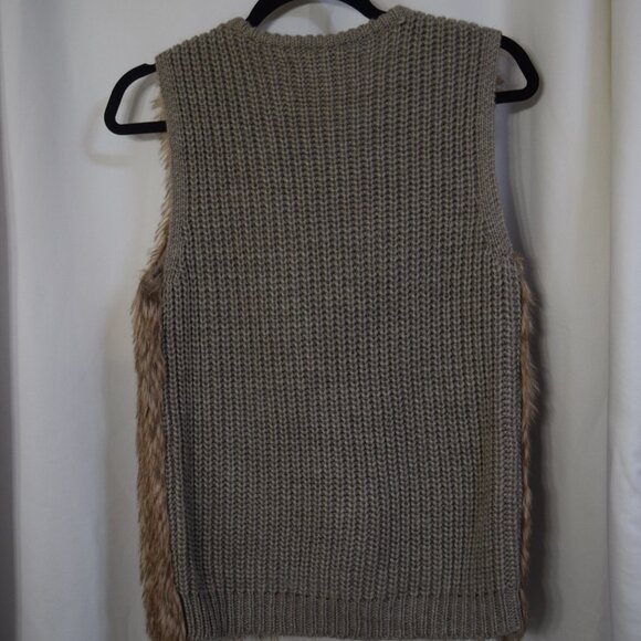 Forever 21 faux fur sweater vest, size small - Picture 5 of 9